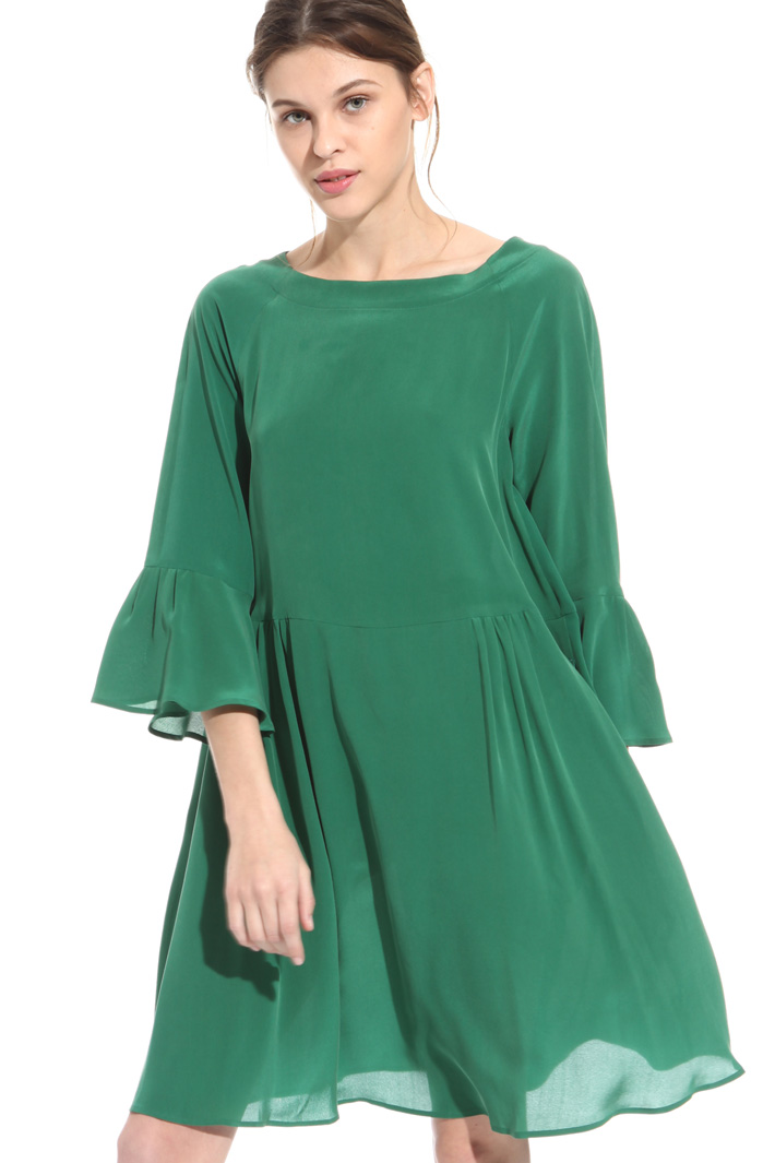 Washed silk dress
Intrend Washed silk dress
Intrend