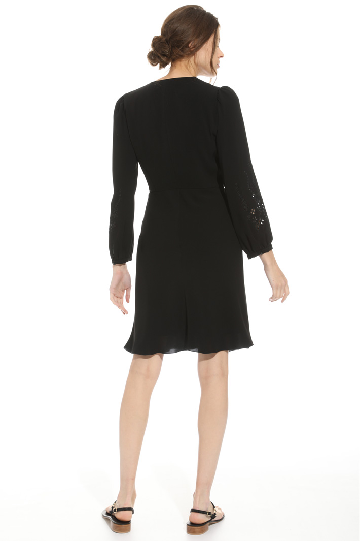 Perforated detail dress Intrend Perforated detail dress Intrend