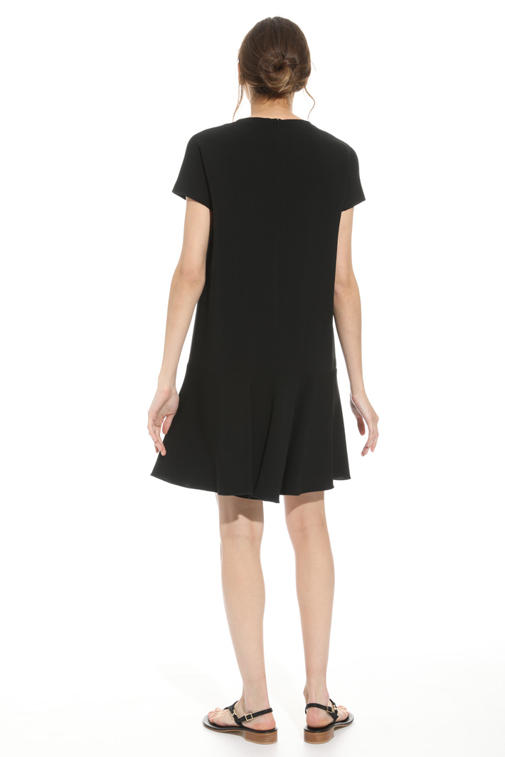 Embroidered neck dress Intrend Embroidered neck dress Intrend