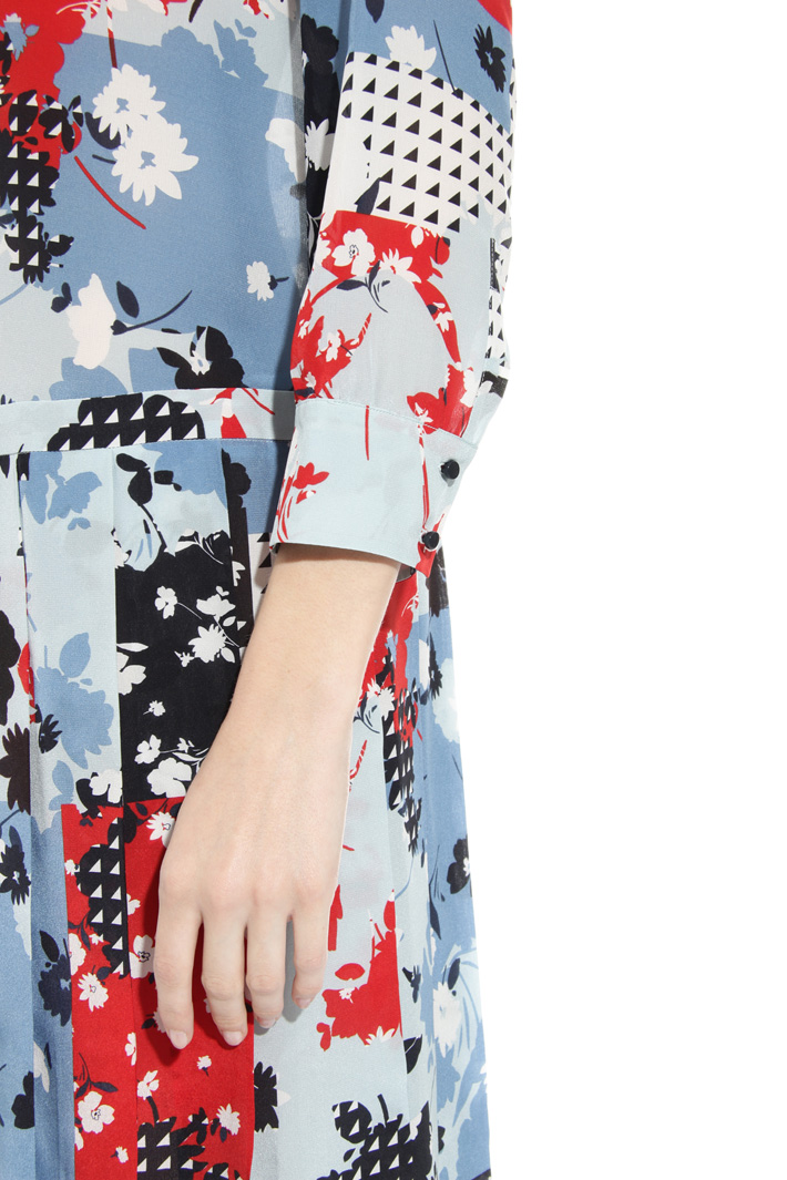 Printed silk dress Intrend Printed silk dress Intrend