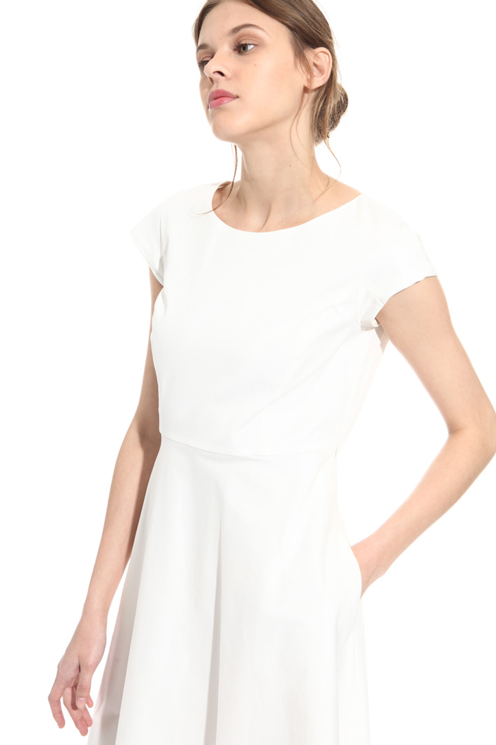 Corolla dress Intrend Corolla dress Intrend