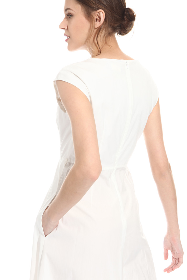 Pure cotton midi dress
Intrend Pure cotton midi dress
Intrend