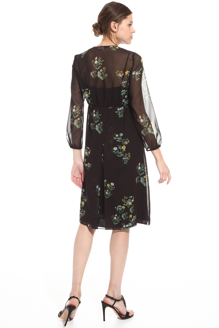 Printed silk dress
Intrend Printed silk dress
Intrend