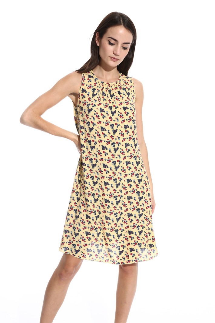 Two-pieces dress Intrend Two-pieces dress Intrend