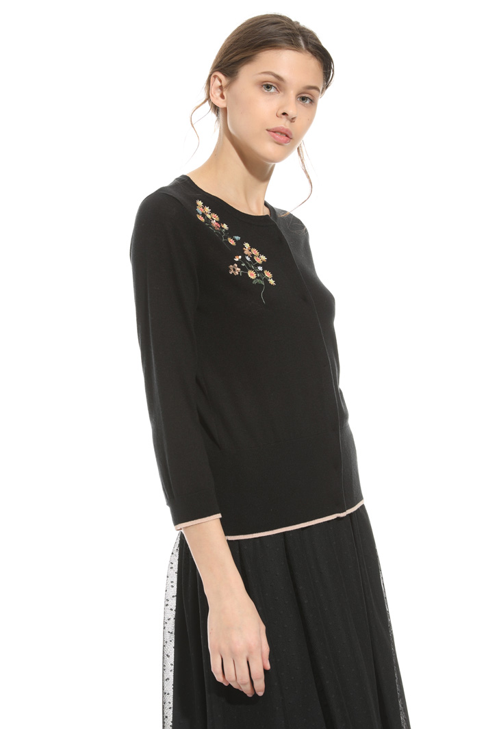 Cardigan con ricamo Intrend Cardigan con ricamo Intrend