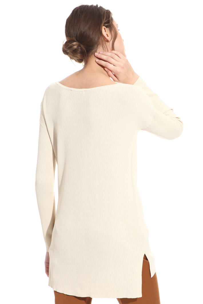 Maglia lunga in viscosa Intrend Maglia lunga in viscosa Intrend