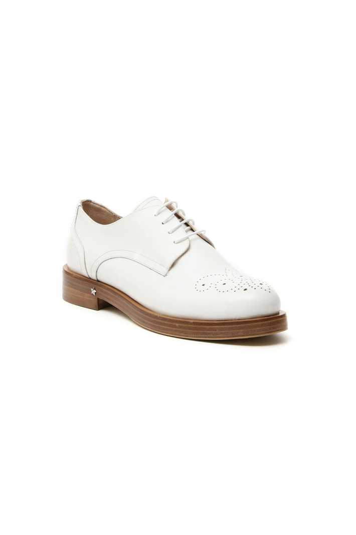 Stringata traforata in pelle Intrend Stringata traforata in pelle Intrend
