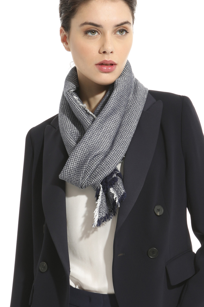 Soft viscose blend scarf Intrend Soft viscose blend scarf Intrend