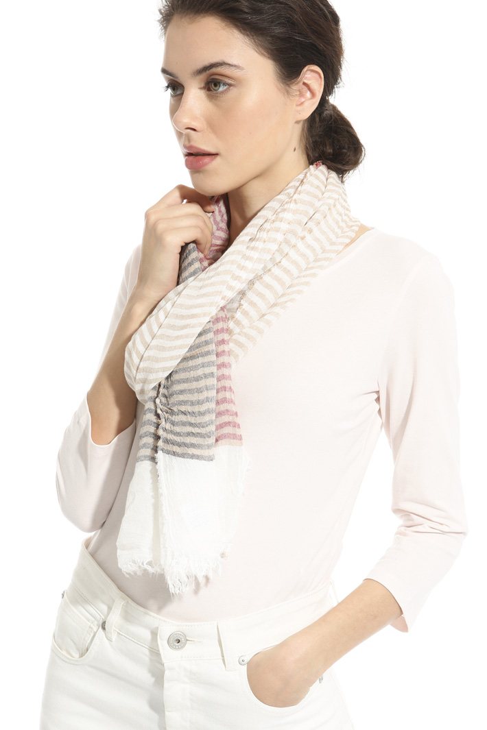 Viscose blend scarf Intrend Viscose blend scarf Intrend