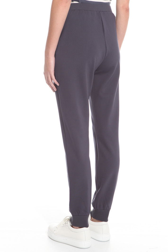 Jersey jogging trousers
Intrend Jersey jogging trousers
Intrend