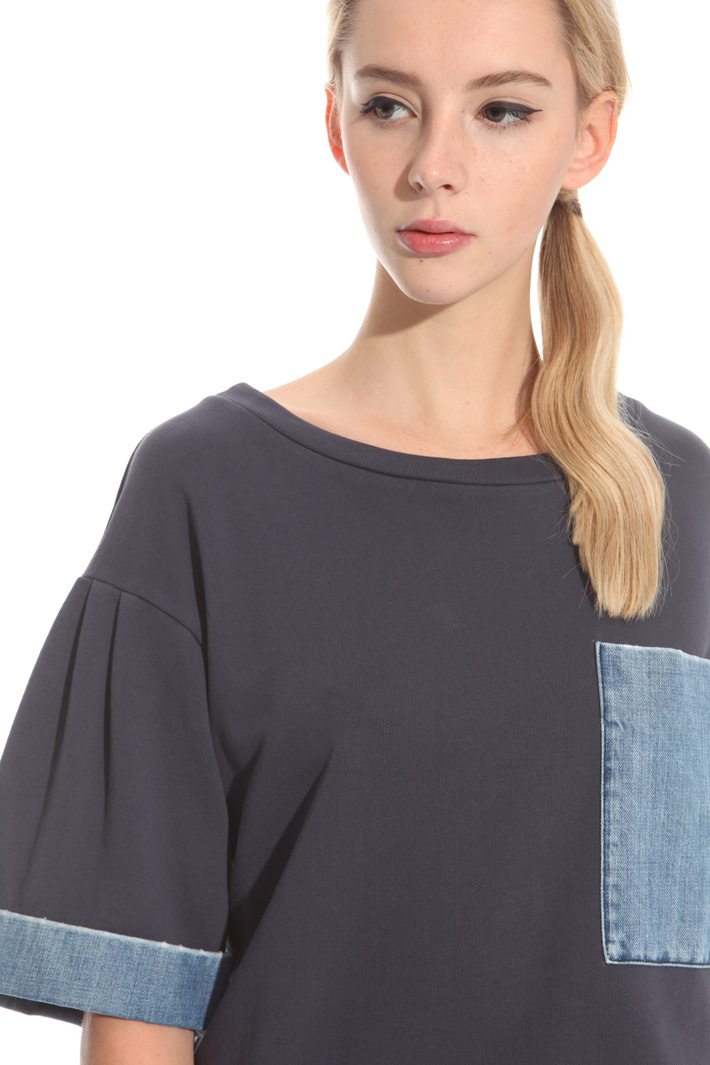 Cotton fleece top
Intrend Cotton fleece top
Intrend