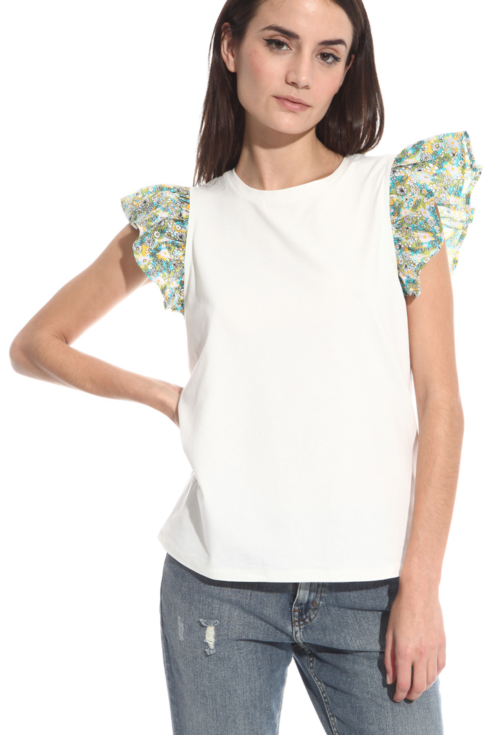 Top con maniche volant Intrend Top con maniche volant Intrend