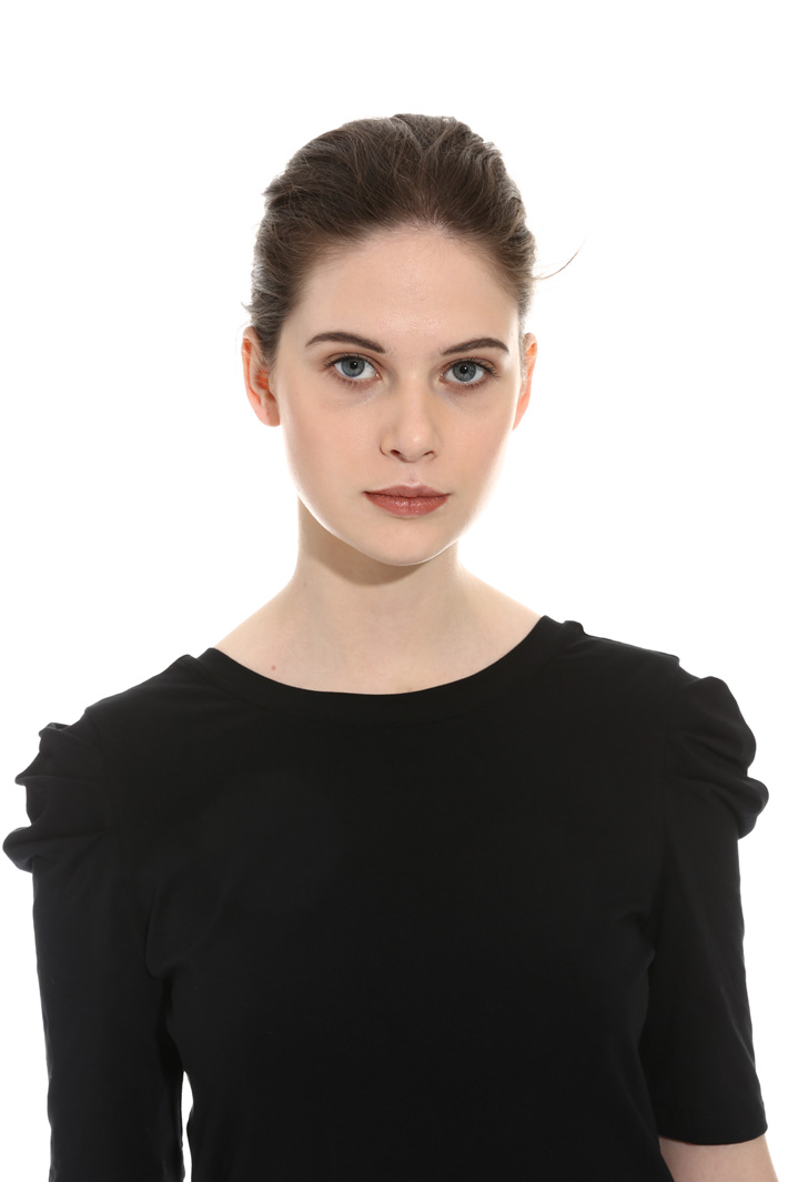 T-shirt con maniche a sbuffo Intrend T-shirt con maniche a sbuffo Intrend