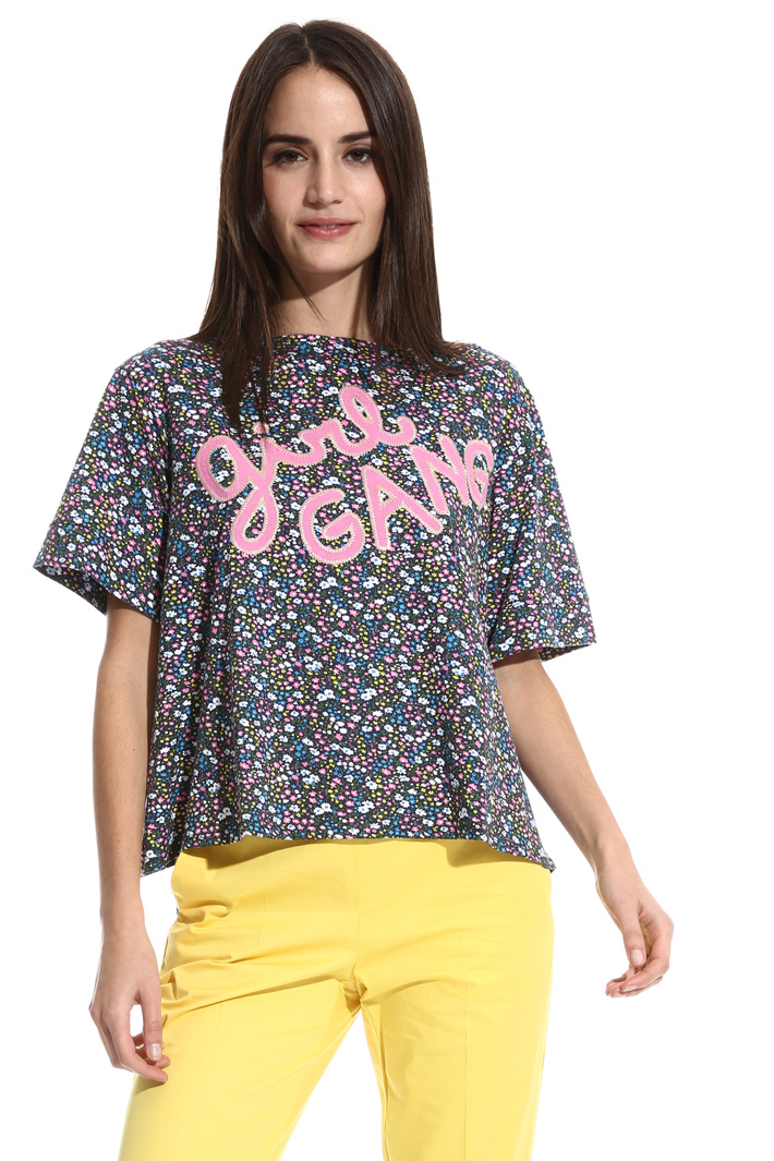 T-shirt svasata in jersey Intrend T-shirt svasata in jersey Intrend