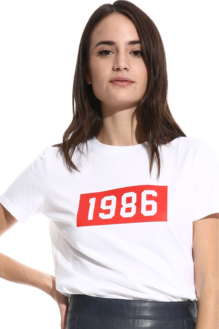 T-shirt in jersey di cotone Intrend T-shirt in jersey di cotone Intrend