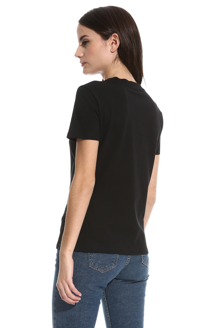 T-shirt con applicazioni Intrend T-shirt con applicazioni Intrend