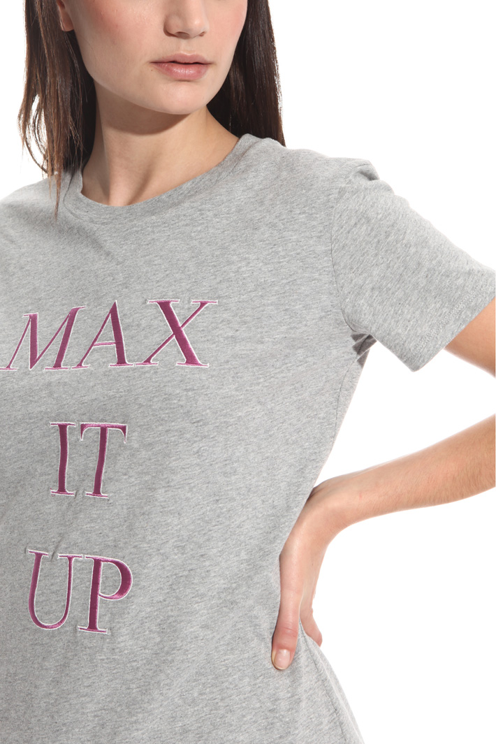 T-shirt con applicazioni Intrend T-shirt con applicazioni Intrend