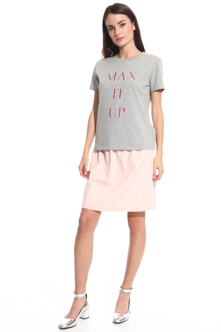 T-shirt con applicazioni Intrend T-shirt con applicazioni Intrend