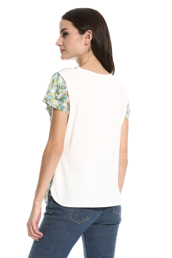 Top con maxi fiocchi Intrend Top con maxi fiocchi Intrend