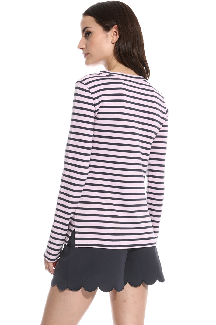 T-shirt in jersey pesante Intrend T-shirt in jersey pesante Intrend