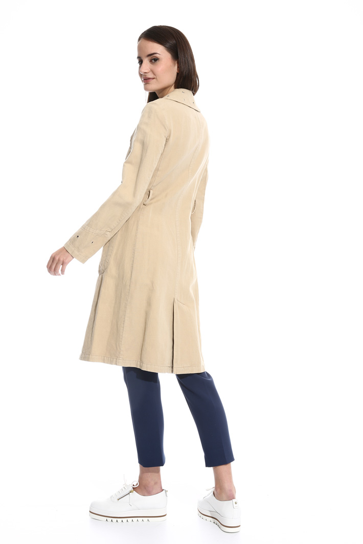Trench with metal eyelets Intrend Trench with metal eyelets Intrend