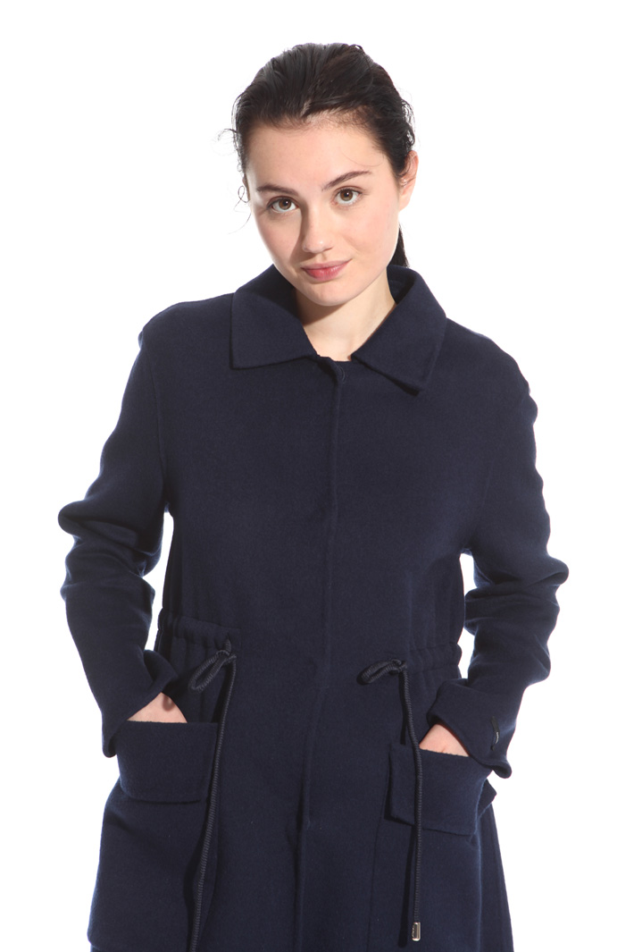 Cappotto con coulisse in vita Intrend Cappotto con coulisse in vita Intrend