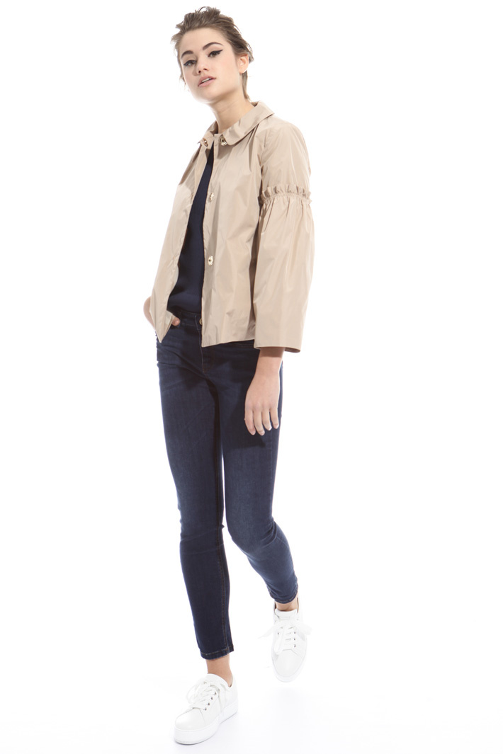 Giacca con maniche arricciate Intrend Giacca con maniche arricciate Intrend