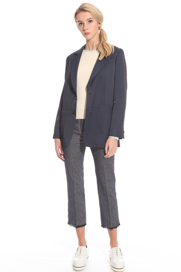 Viscose twill jacket
Intrend Viscose twill jacket
Intrend