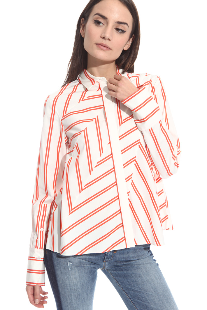 Camicia stampata a righe Intrend Camicia stampata a righe Intrend