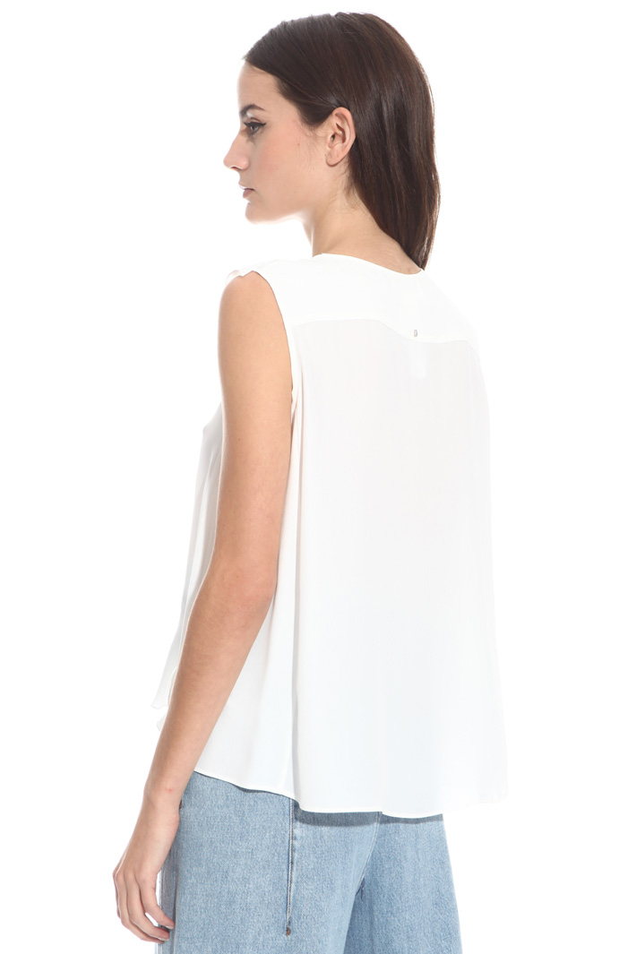 Top with frills Intrend Top with frills Intrend