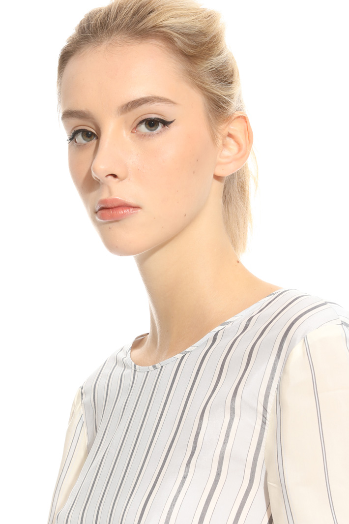 Top in viscosa leggera Intrend Top in viscosa leggera Intrend