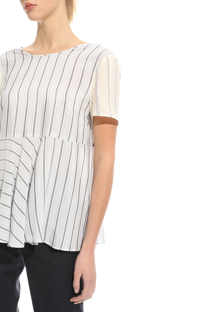 Top in viscosa leggera Intrend Top in viscosa leggera Intrend