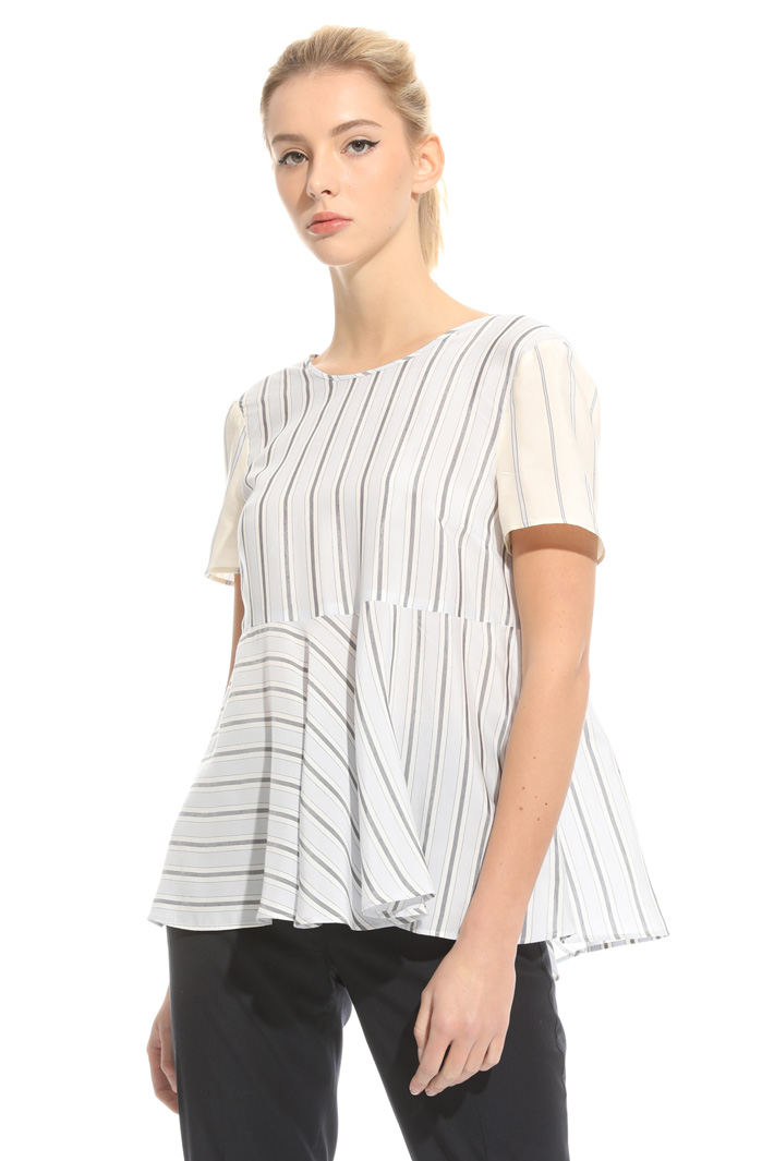 Top in viscosa leggera Intrend Top in viscosa leggera Intrend