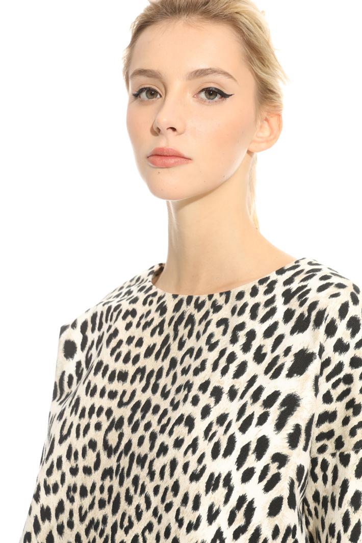 Cotton canvas top
Intrend Cotton canvas top
Intrend