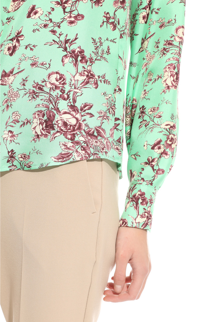 Camicia in raso di pura seta Intrend Camicia in raso di pura seta Intrend