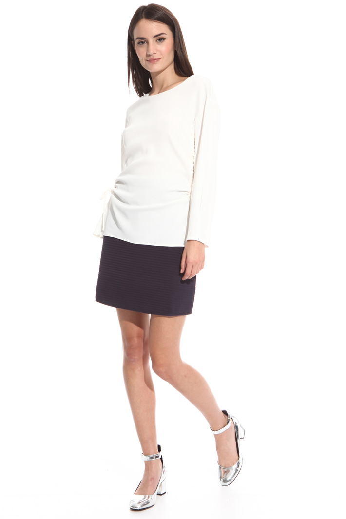Blusa con coulisse sui lati Intrend Blusa con coulisse sui lati Intrend