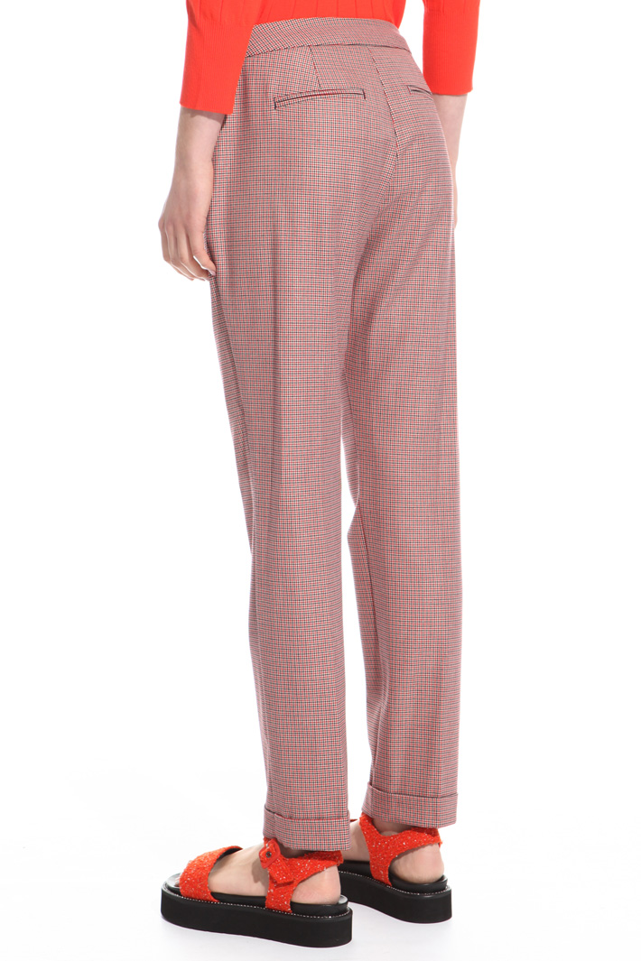 Pantaloni con micro fantasia Intrend Pantaloni con micro fantasia Intrend
