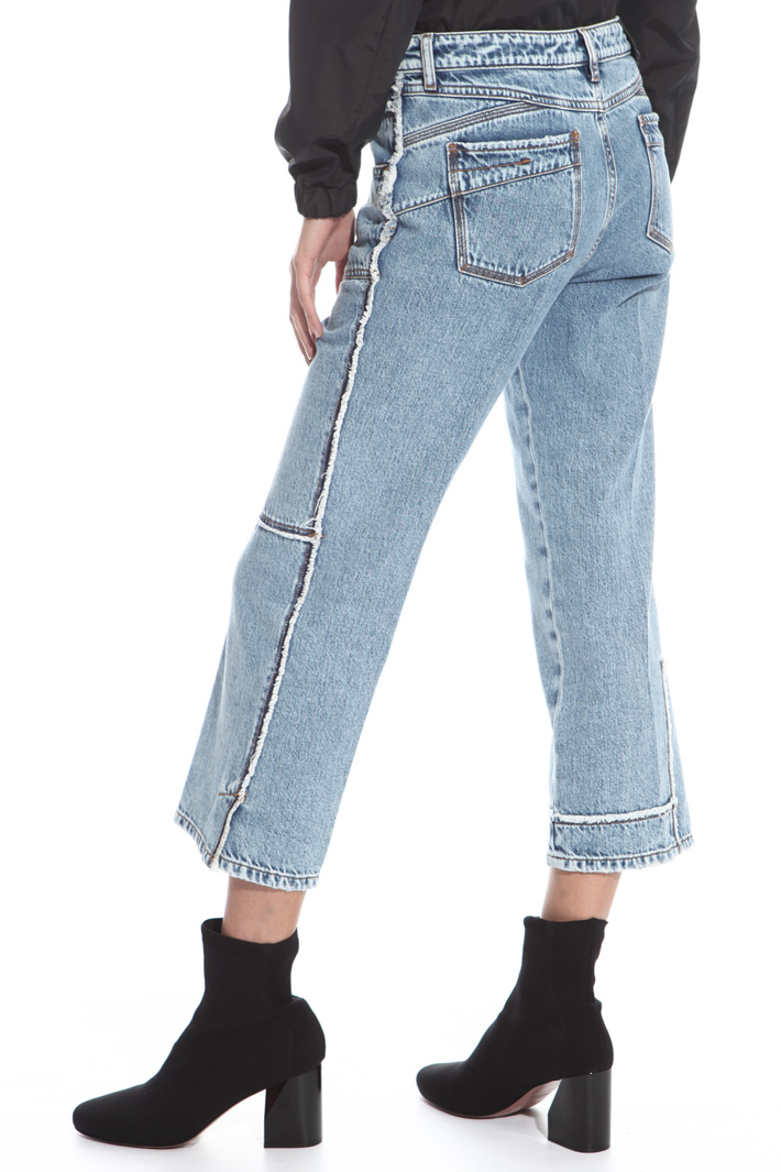 Jeans con tagli sfrangiati Intrend Jeans con tagli sfrangiati Intrend