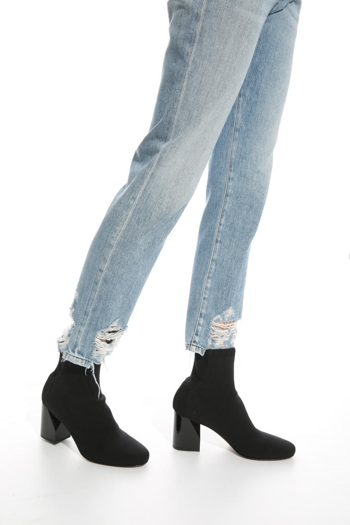 Ripped mom jeans Intrend Ripped mom jeans Intrend