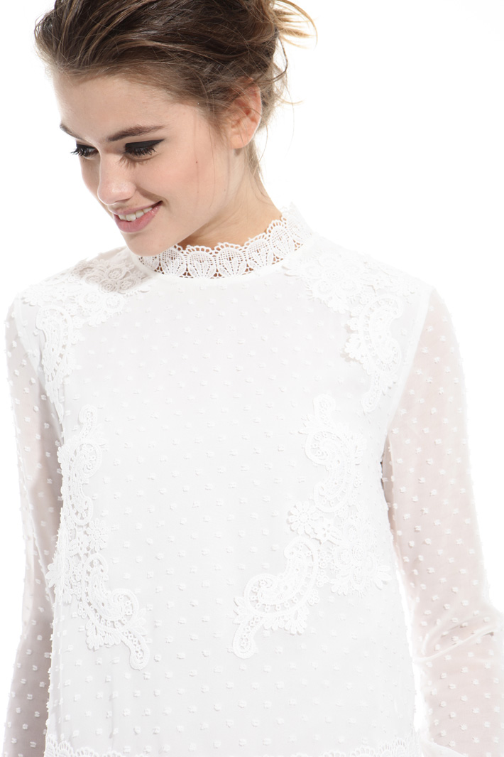 Casacca con dettagli macramé Intrend Casacca con dettagli macramé Intrend