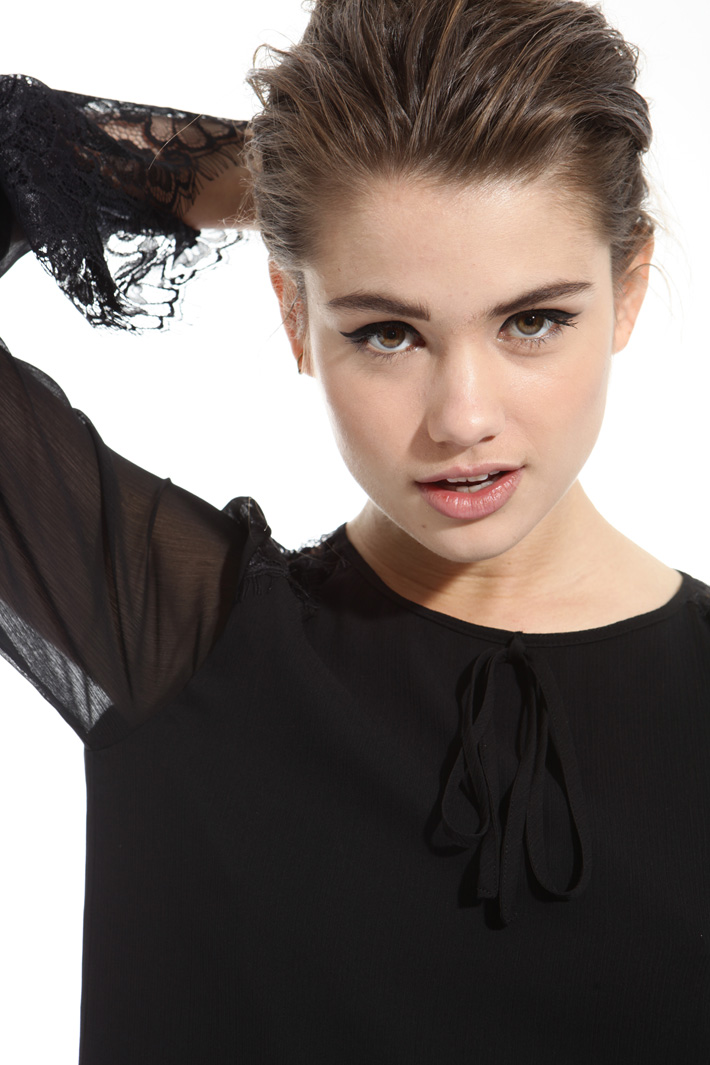 Abito in georgette con pizzo Intrend Abito in georgette con pizzo Intrend