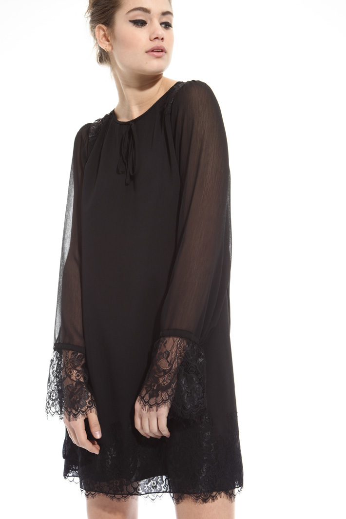 Abito in georgette con pizzo Intrend Abito in georgette con pizzo Intrend