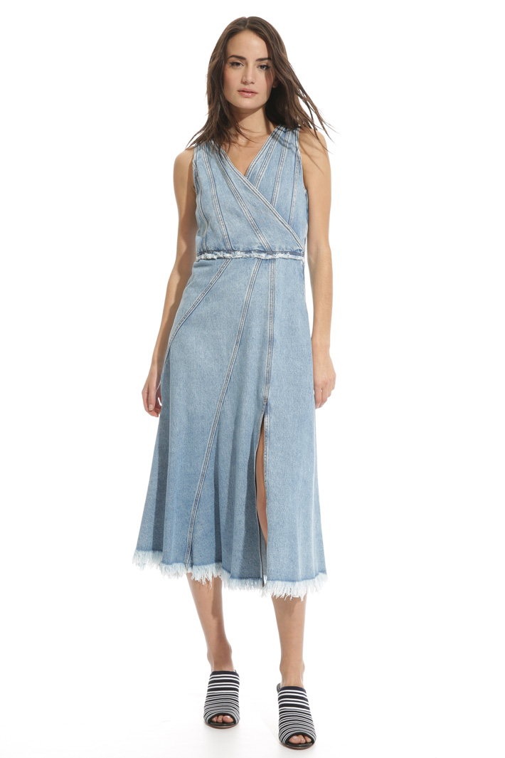 Abito in denim con spacco Intrend Abito in denim con spacco Intrend