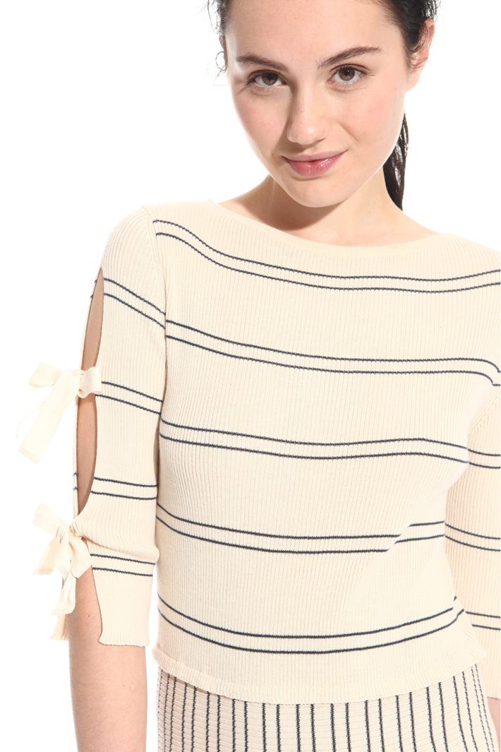 Ribbed knitted dress Intrend Ribbed knitted dress Intrend