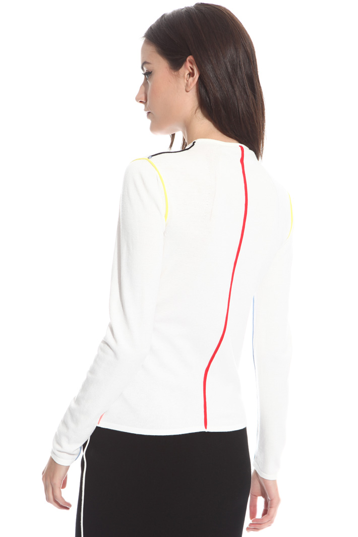 T-shirt con profili colorati Intrend T-shirt con profili colorati Intrend