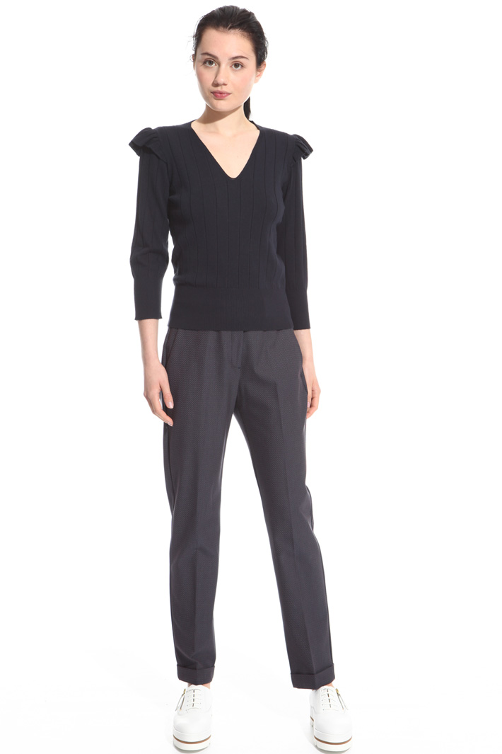 Maglia con volant sulle spalle Intrend Maglia con volant sulle spalle Intrend