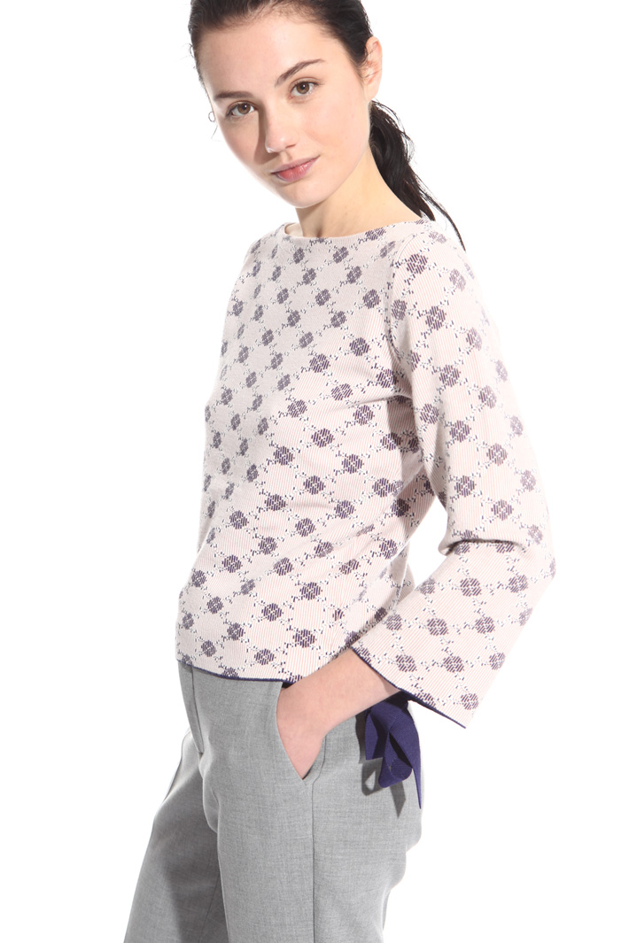 Maglia in viscosa jacquard Intrend Maglia in viscosa jacquard Intrend