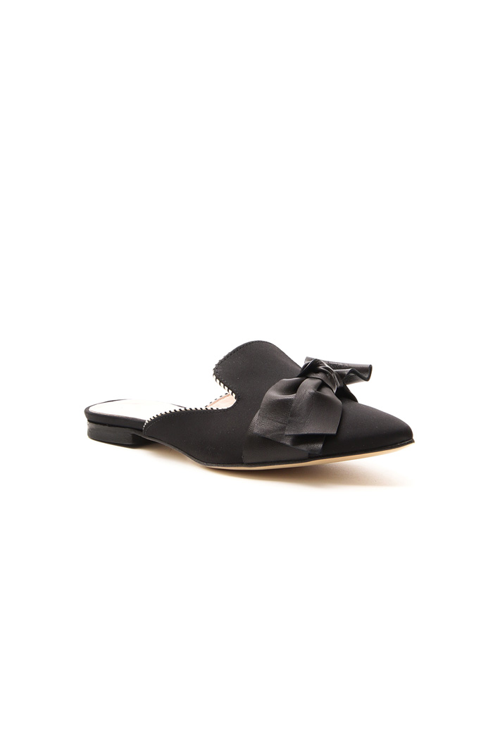 Sabot con fiocco in pelle Intrend Sabot con fiocco in pelle Intrend