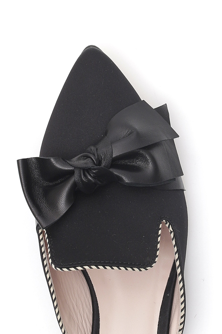 Sabot con fiocco in pelle Intrend Sabot con fiocco in pelle Intrend