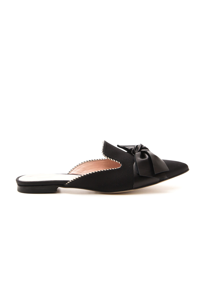 Sabot con fiocco in pelle Intrend Sabot con fiocco in pelle Intrend